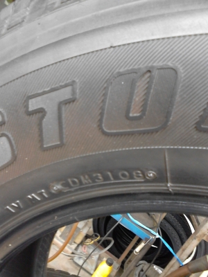 245/70R16 BRIDGE STONE DUELER H/T 840 มีชุด 4 เส้น โทร.081-427-3941 245/70R16 BRIDGE STONE DUELER H/T 840 มีชุด 4 เส้น โทร.081-427-3941