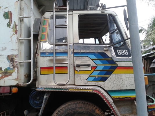 ขายเก๋ง ROCKY