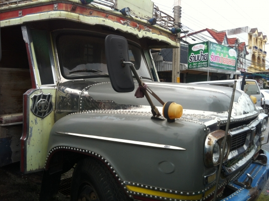 ขาย 10 ล้อห้วยาวเพลาเดียวครับ