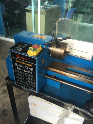 ขายเครื่องกลึงของใหม่ ราคา 28,000 บาทถูกสุดแล้วครับ ขายเครื่องกลึงของใหม่ ราคา 28,000 บาทถูกสุดแล้วครับ