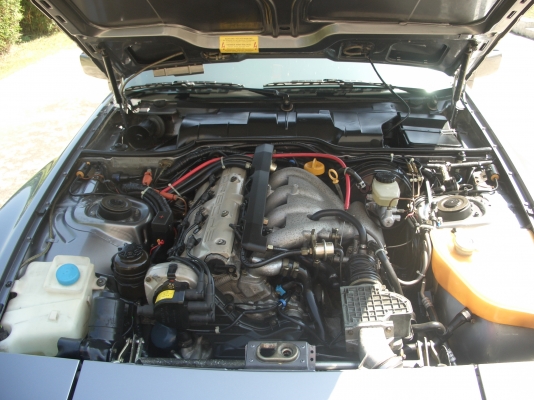 ขายรถ porsche 944S2