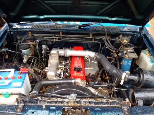 นิสสีนบิ๊กเอ็มฝาแดงแคบ ถูกๆ ปี96 98000