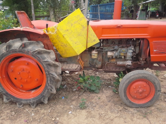 ขาย รถไถ kubota L2000 20แรง สภาพดี เครื่องดี พร้อมใช้งาน 29000