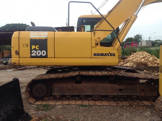 ขายรถแมคโครPC200-7สภาพพร้อมใช้ สนใจติดต่อ บอย 085-156-2314