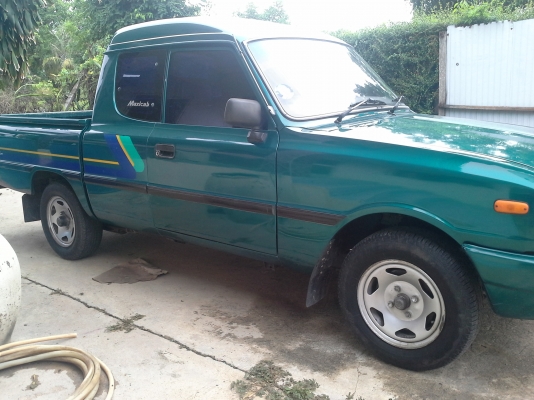 ขาย รถ มาสด้า แฟมมิลี่ เครื่อง 1400 5เกียร์ สภาพสวย เอกสารพร้อมโอน 85000