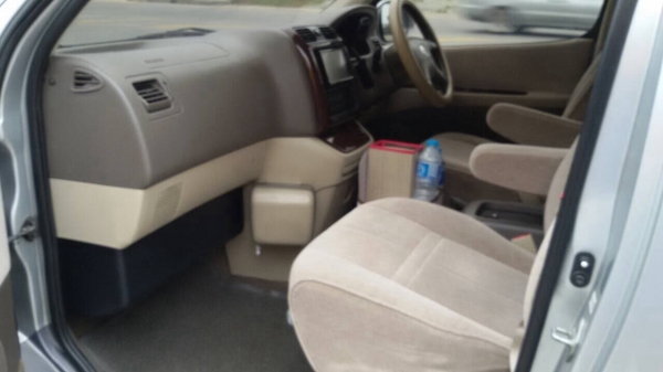 Toyota granvia 3.4 ขับสี่ล้อ ปี2002 ทะเบียนสวย เจ้าของขายเอง