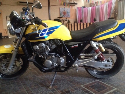 <<43,900>>Cb400sf ปี93 อินวอยออกให้ชื่อผุ้ซื้อ ราคาเบาๆ ขี่กลับได้เลย