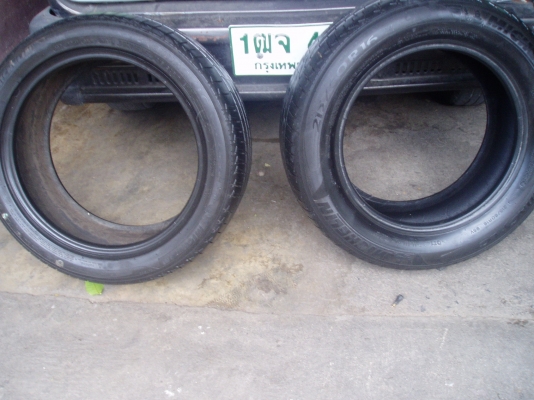 ขายยาง215 60 16และ 215 50 17 มีอย่างละ1เส้นเหมือนใหม่ ขายยาง215 60 16และ 215 50 17 มีอย่างละ1เส้นเหมือนใหม่