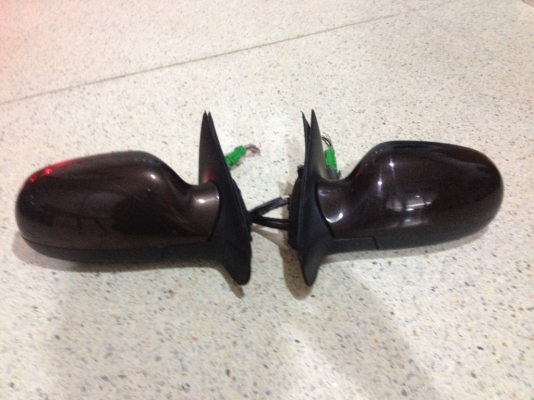 กระจกมองข้าง VOLVO V70 VAN ปี03 04 เก่าญี่ปุ่นสภาพสวย กระจกมองข้าง VOLVO V70 VAN ปี03 04 เก่าญี่ปุ่นสภาพสวย