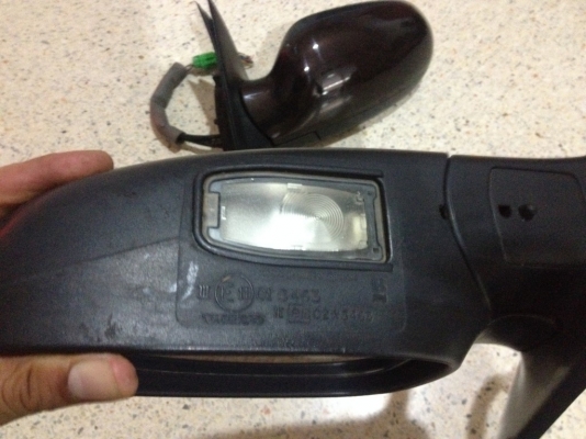 กระจกมองข้าง VOLVO V70 VAN ปี03 04 เก่าญี่ปุ่นสภาพสวย กระจกมองข้าง VOLVO V70 VAN ปี03 04 เก่าญี่ปุ่นสภาพสวย