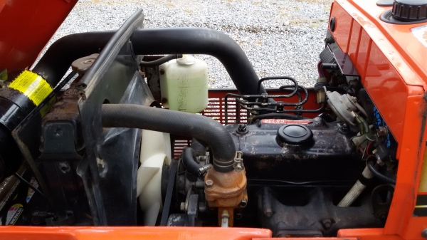 ขายรถไถ เก่านอกมีใบอินวอยร์ ฮิโนโมโต้ 18 แรง 3 สูบ 4WD พร้อมผานพรวนดิน 8 ใบ ราคา 180,000 บาท