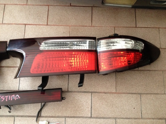 ไฟท้าย ESTIMA ปี01 05 ครบชุดเก่าญี่ปุ่นสภาพสวย