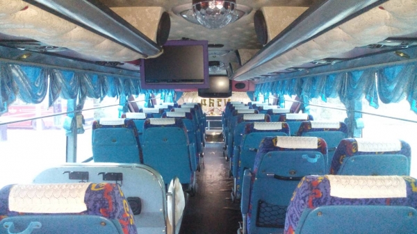 ขายรถบัส 8ล้อ2ชั้น