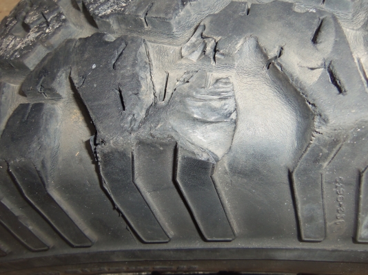 ขายยาง BF Goodrich 4 เส้น ขาย 7500 ขายยาง BF Goodrich 4 เส้น ขาย 7500