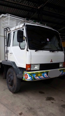 ขายรถบรรรทุกสิบล้อพื้นเรียบ MITSUBISHI FN515M เครื่อง 6D14- 160 แรง 1 เพลา ปี 33 ทะเบียนพร้อม