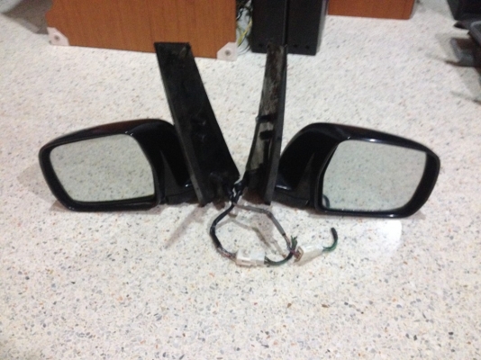 กระจกมองข้าง ESTIMA ปี01 05 ของแท้เก่าญีปุ่นสภาพสวย