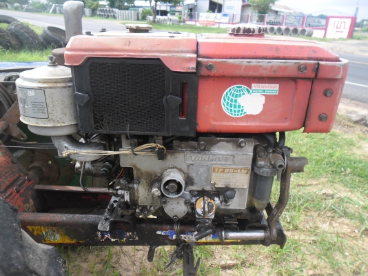 บิ๊กจฺิ๋ว สามเกียร์เบรคใน เครื่องยันม่าร์85เอ็มครับ(ลูกโลก)