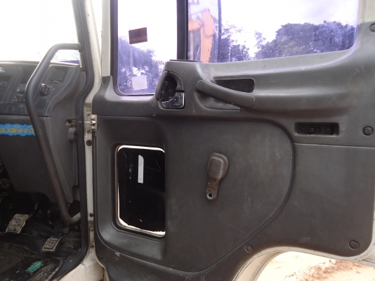 ขายด่วนรถสิบล้อVOLVOเครืองD6Bร่อง2เพลาFL250แรงปี46