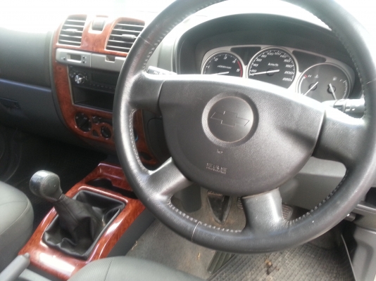 ขายเชพ โคโลราโด้ 3.0 ปี 2006. 4 ประตู Z 71 เซียนเครื่องสู้อีกนิดเป็นเงินครับ