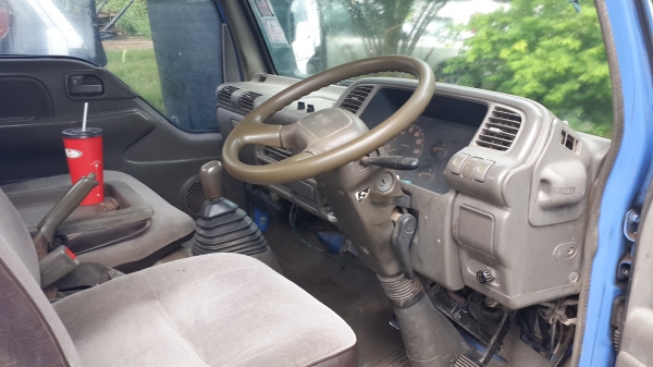 ขายด่วนISUZU 4ล้อเล็ก100แรงสภาพดีมากพร้อมใช้ในเมืองไม่ติดเวลาราคาโทร0843923995