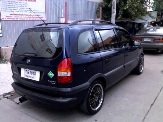 ขาย ซาฟิรา เครื่อง 3s ติดแก็สถังโดนัส รถปี 2001