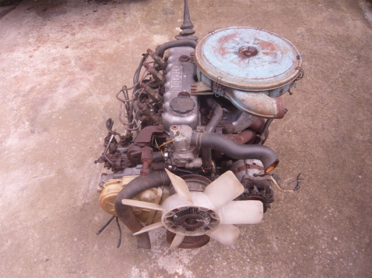 ขายเครื่องยนต์ดีเซล isuzu c223