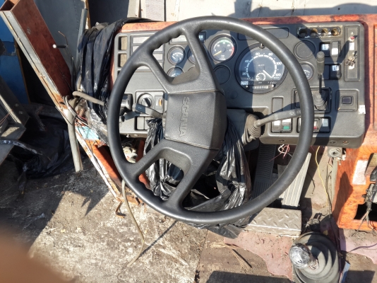 ขายเหมาคลัตซีสแกนเนีย6 ล้อ 6 คัน ขายเหมาคลัตซีสแกนเนีย6 ล้อ 6 คัน