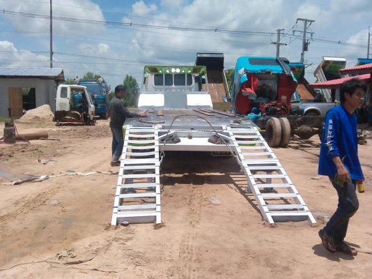 ขายเทเลอร์รถเกี่ยวข้าว