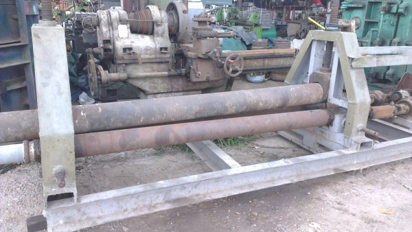 Sell> ขายเครื่องม้วนเหล็กแผ่น หน้ากว้าง 6 ฟุต เพลาตันโต 7" นิ้ว มอเตอร์ 10 แรง 3 เฟส พร้อมใช้งานครับ