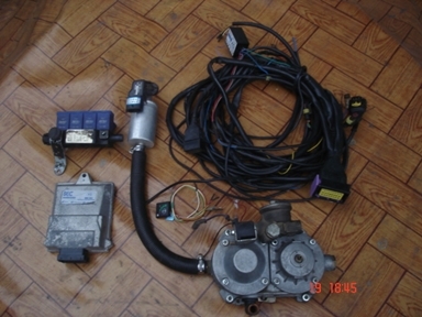 ขายชุดแก๊สLPG ระบบหัวฉีด REG 4 สูบ