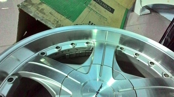 ขายแม็ก explorer 17- 4รู100/114 อ๊อฟ38 กว้าง7 4500 ขายแม็ก explorer 17- 4รู100/114 อ๊อฟ38 กว้าง7 4500