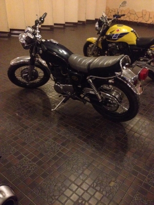 ขายSR400 INV. เดิม ปี96 คาบูลูกชัก ท่อแทรปแท้ 53900 บาท