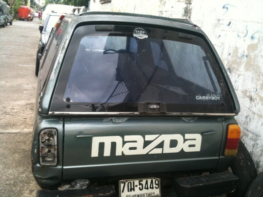 รถมาสด้า Family แวน สีเทาเดิมแห้ง ทะเบียน มี.ค.57 ขาย 29,000 บาท