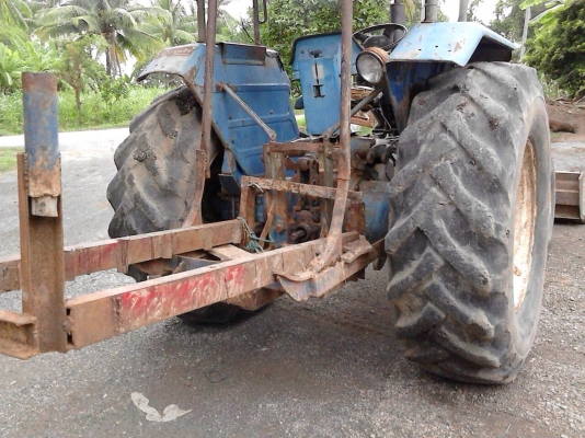 ขายฟอร์ด5000 กรองใหญ่68 ดันหน้าไม่มีหาง  ขาย  210000