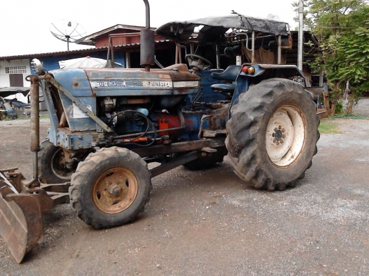 ขายฟอร์ด5000 กรองใหญ่68 ดันหน้าไม่มีหาง  ขาย  210000