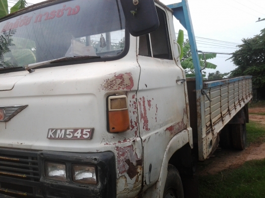 ขายรถKMยาว5.50ซ.มเครื่อง117แรงตามสภาพ       ฮีโน