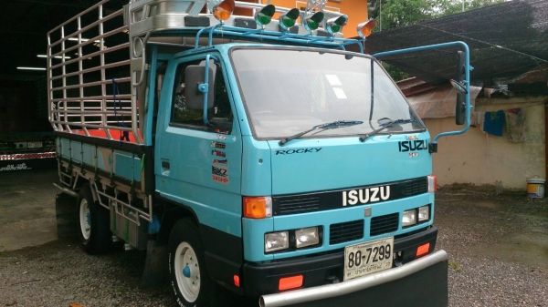 ขาย รถ 4 ล้อ nkr เครื่อง 88 แรง สภาพเยี่ยมราคาไม่แพง ขาย รถ 4 ล้อ nkr เครื่อง 88 แรง สภาพเยี่ยมราคาไม่แพง