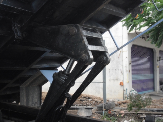 ขาย NPR  120   ดั้มท์