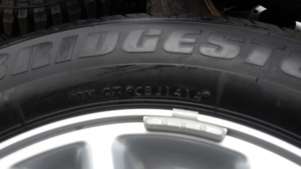 ขายล้อisuzuพร้อมยางป้ายแดงชุดละ17500