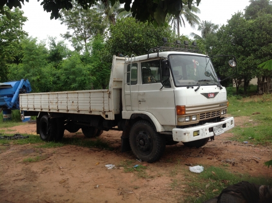 ขาย 390.000 6ล้อใหญ่ ฮีโน่ FD-176B. เครื่องHO7C. พวงมาลัยเพาเวอร์ยาว6.20ม.