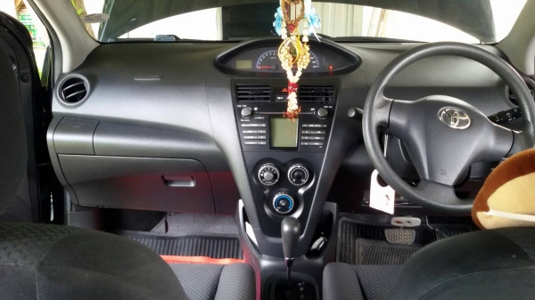 ขายรถโตโยต้าวีออสครับ สนใจติดต่อ 081-2519490,081-5812358