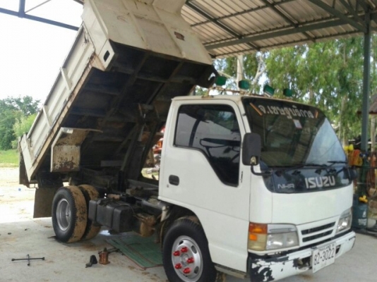 ขายดั้มISUZU NKR135แรง เครื่องดี แคชซีสวย ยางดี ภายในสวย สภาพพร้อมใช้งาน เอกสารพร้อมโอน สนใจโทร 090-8588220คุณนะ