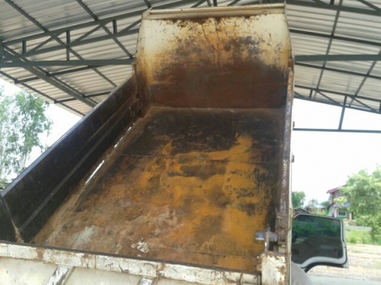 ขายดั้มISUZU NKR135แรง เครื่องดี แคชซีสวย ยางดี ภายในสวย สภาพพร้อมใช้งาน เอกสารพร้อมโอน สนใจโทร 090-8588220คุณนะ