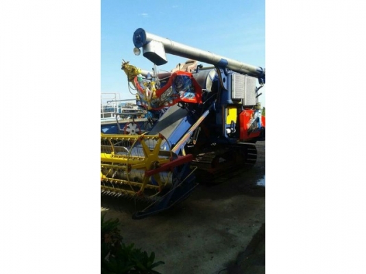 ขายรถเกี่ยวข้าว ไทยเส็งยนต์ อุ้ม2.5ตัน เครื่องNISSAN 260เทอร์โบ สภาพสวยใช้งานน้อย สนใจสอบถามรายละเอียดเพิ่มเติมโทร 090-8588220คุณนะ