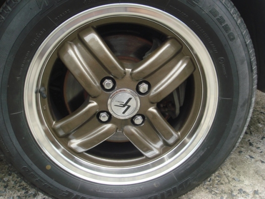 ขายล้อแม็ก enkei แท้japanขอบ14x6off38 4รู100พร้อมยางบริสโตนดอกหนาๆใส่ใช้อยูในรถtoyota paseo