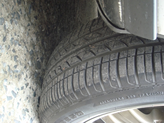 ขายล้อแม็ก enkei แท้japanขอบ14x6off38 4รู100พร้อมยางบริสโตนดอกหนาๆใส่ใช้อยูในรถtoyota paseo