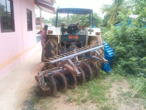 6640 สองเพลา พร้อมไช้เอกสารเล่มทะเบียน