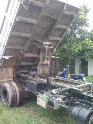 ขายรถหกล้อดั้มFCเคื่รอง120เเรงปี43