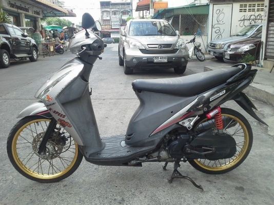 Step ไฮคลาส ปี 51 สีดำ น้ำตาล รถบ้าน เครื่องเดิม แน่นๆ ชุดสีซีดนิดหน่อย เอกสารครบ