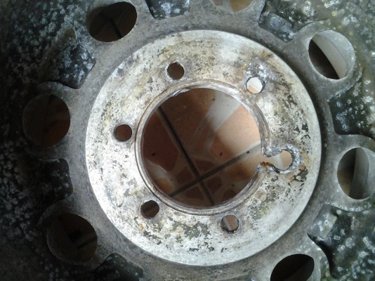 หยดน้ำ made in usa ขอบ 16x10 off -24 ล้อ 6 รู มีคู่เดียว